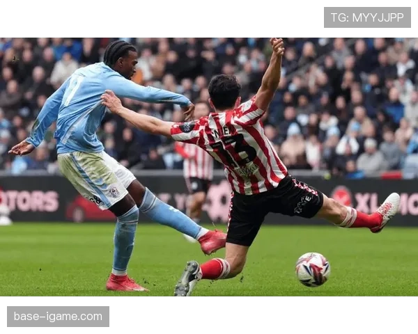 英超激战今夜打响，季后赛席位争夺白热化