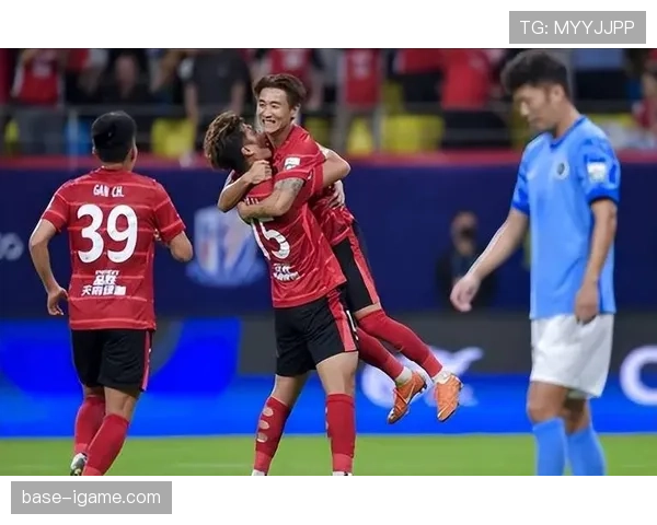 韦世豪持续发挥,精彩进球助力球队稳固胜利表现 韦世豪持续发挥,精彩进球助力球队稳固胜利表现