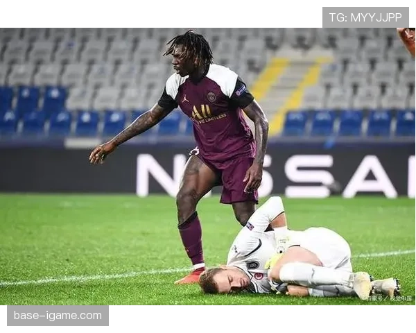 里昂攻防平衡表现稳健